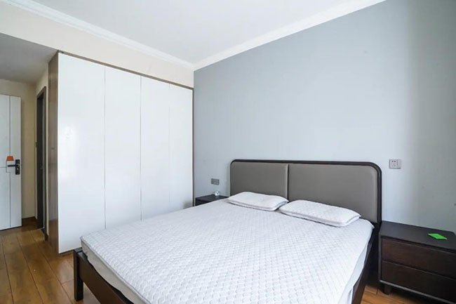 104㎡大三居，極簡風(fēng)與實(shí)用主義結(jié)合，締造年輕人的舒適生活